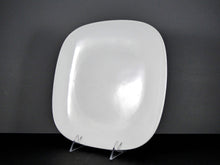 #14220 PLATE 10.5" SQUARE ROUNDED